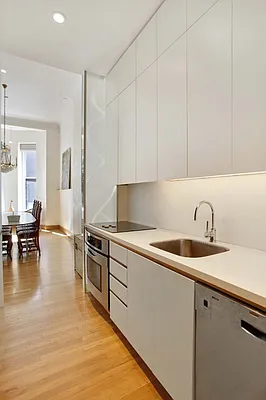 Sold by ROOM Real Estate | media 7