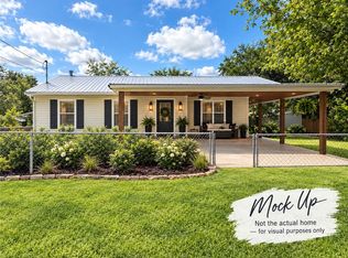 808 W Boundary St, Giddings, TX 78942