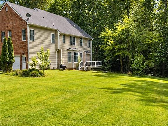 3rd image of 15112 Chesdin Green Way