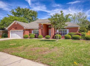1648 Woodlawn Way, Gulf Breeze, FL 32563