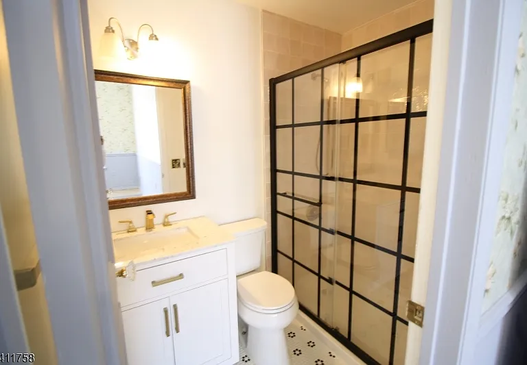 3011 Cypress Ct S — Photo 10