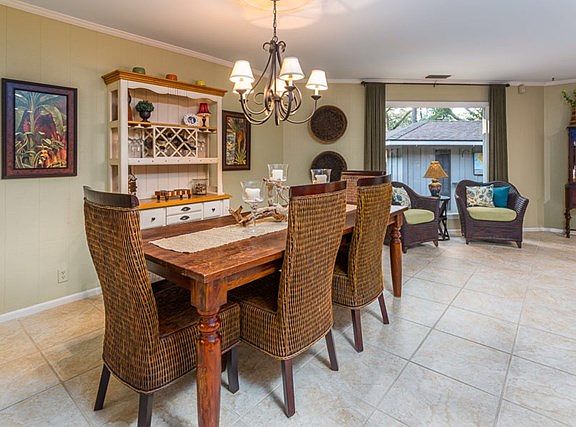 4th image of 108 Bay Berry Cir