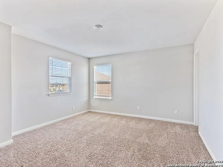 6550 Underwood Way — Photo 21