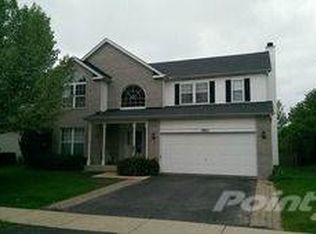 1865 Lake Shore Dr, Romeoville, IL 60446