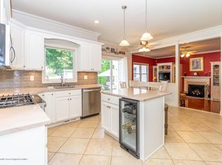 6 Nicole Ct, Scotch Plains, NJ 07076