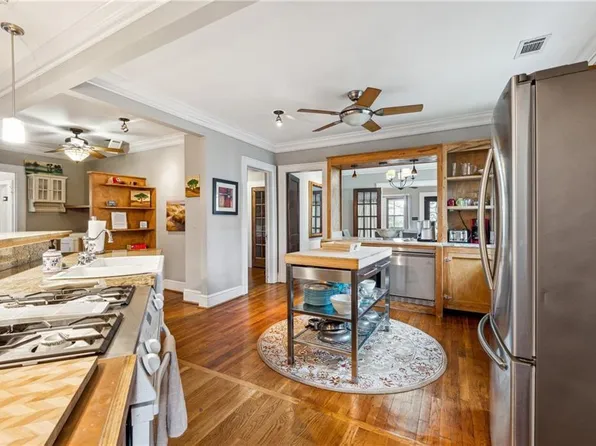 698 Bellemeade Ave NW, Atlanta, GA 30318