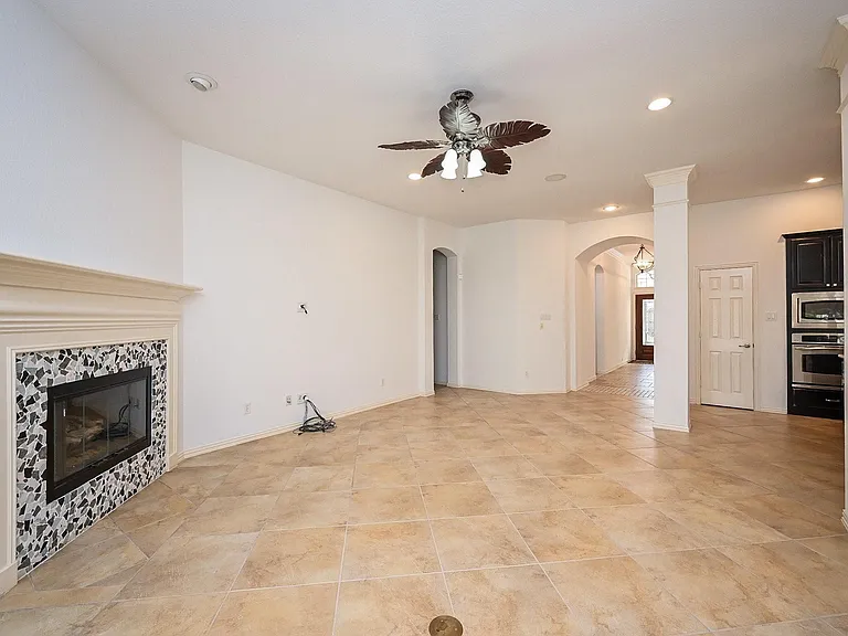 7431 Baldwin Xing — Photo 16