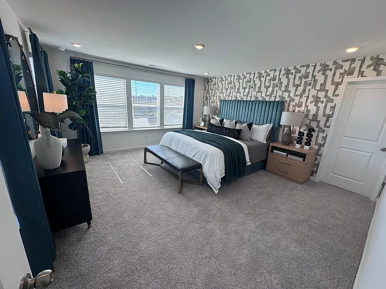 240 Vision St — Photo 13