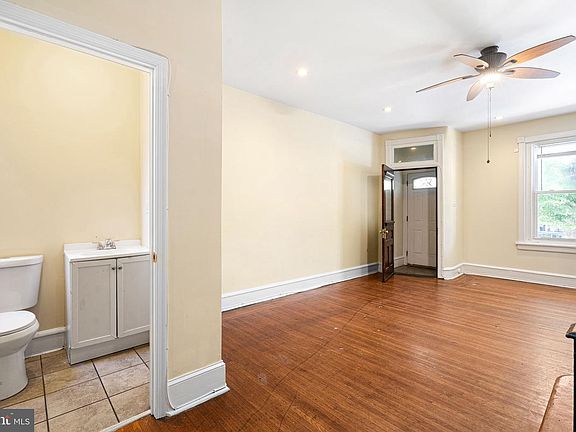 5th image of 147 N Paxon St