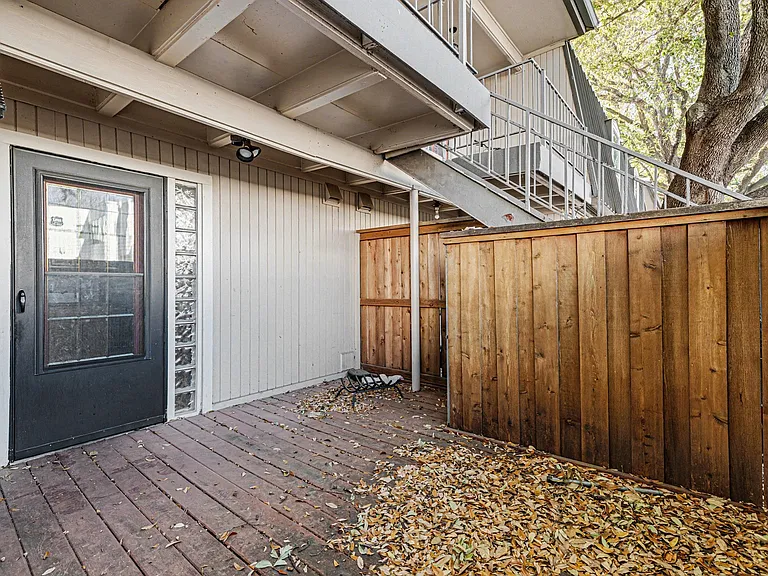 5222 Fleetwood Oaks Ave #111 — Photo 18