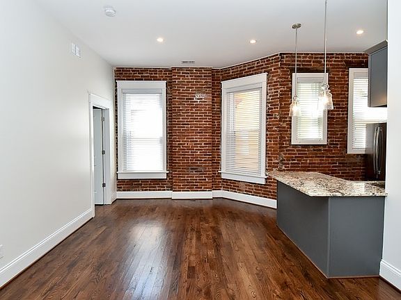 3rd image of 1764 Frankfort Ave #4
