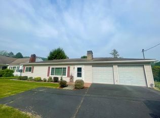 2145 Market St #1, Warren, PA 16365