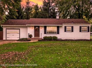 1481 Wilshire Rd, Haslett, MI 48840