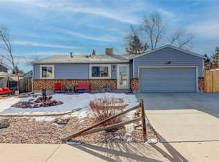 9340 W Canyon Pl, Littleton, CO 80128