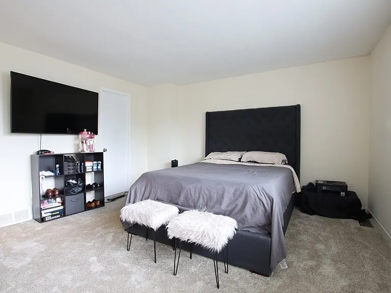 28 Whelan Dr — Photo 18