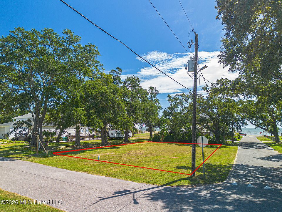 1st image of 500 Rich Ave