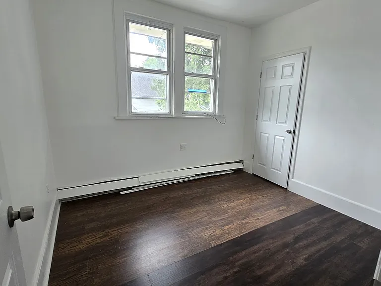 65 Windermere Ave #4 — Photo 10