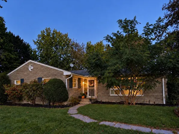 6 Hope Lane, Milton, NY 12547