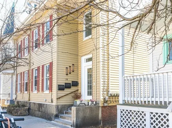 11 1/2 Mason St #3, Salem, MA 01970