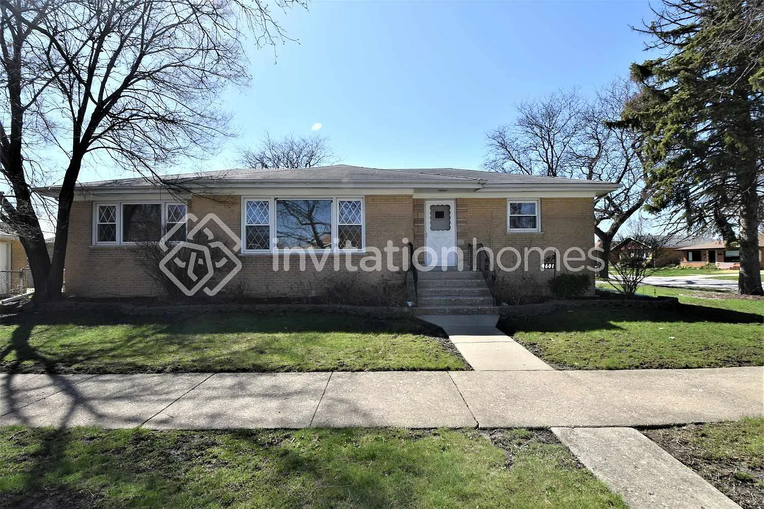 4601 W 101st St Oak Lawn, IL 60453 — Photo 1