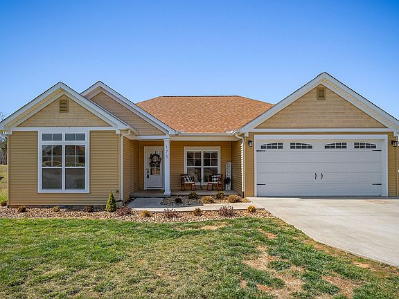 2nd image of 175 Crooked Creek Dr