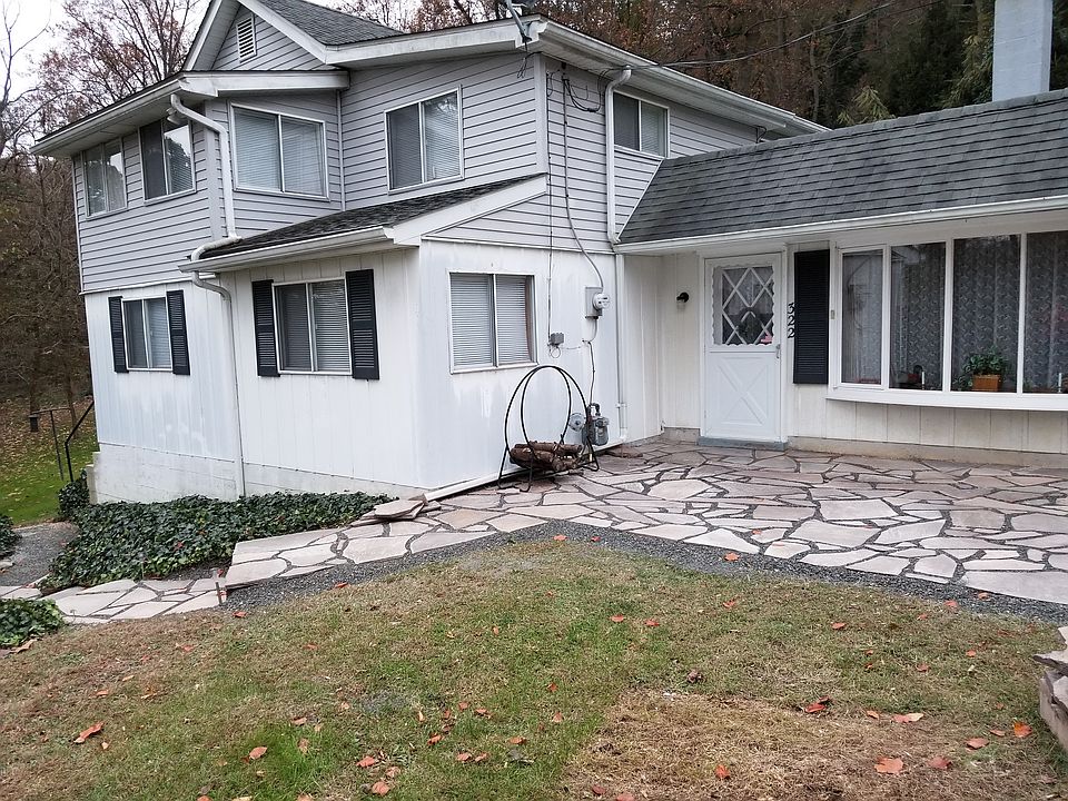2nd image of 322 River Rd