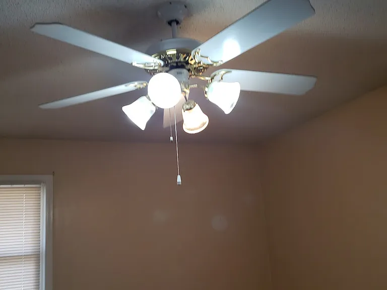 2800 Frances Ave #A — Photo 3