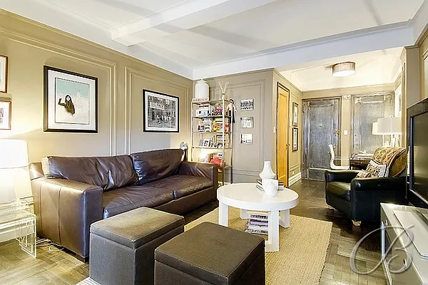 Sold by Bellmarc Realty | media 1