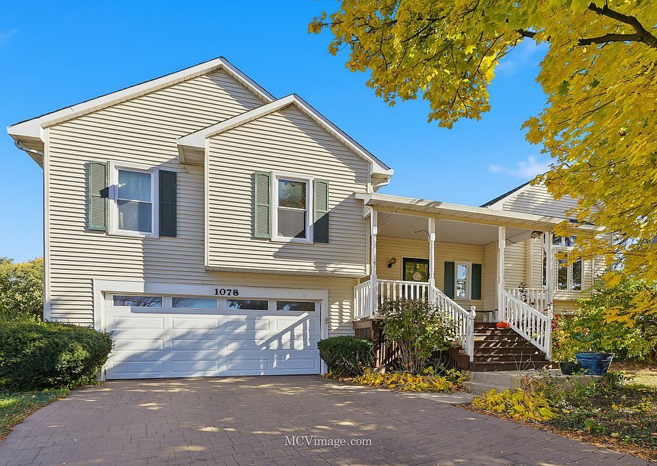 1st image of 1078 Rain Tree Dr