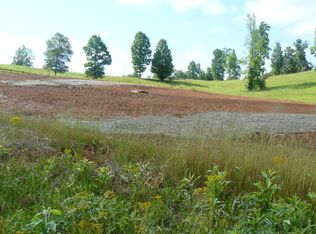 112 Clearwater Cove Dr, Madisonville, TN 37354