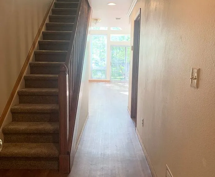 816 S College Ave #1 — Photo 2