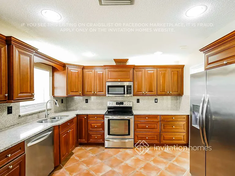 10274 Ramblewood Dr — Photo 6