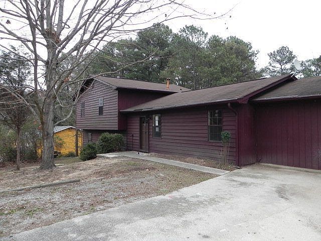 1st image of 3186 Sunderland Dr