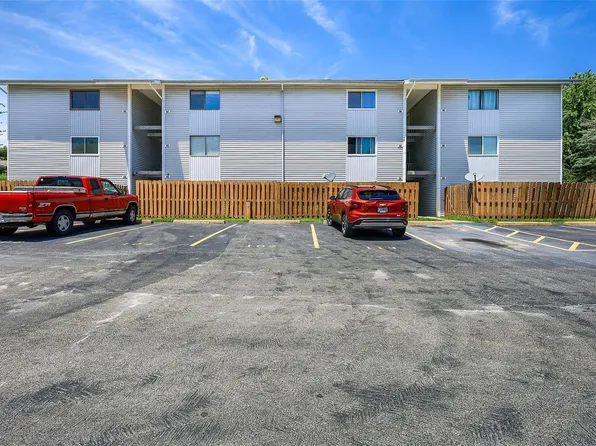 102 Lemans Ct #102, Lake Saint Louis, MO 63367