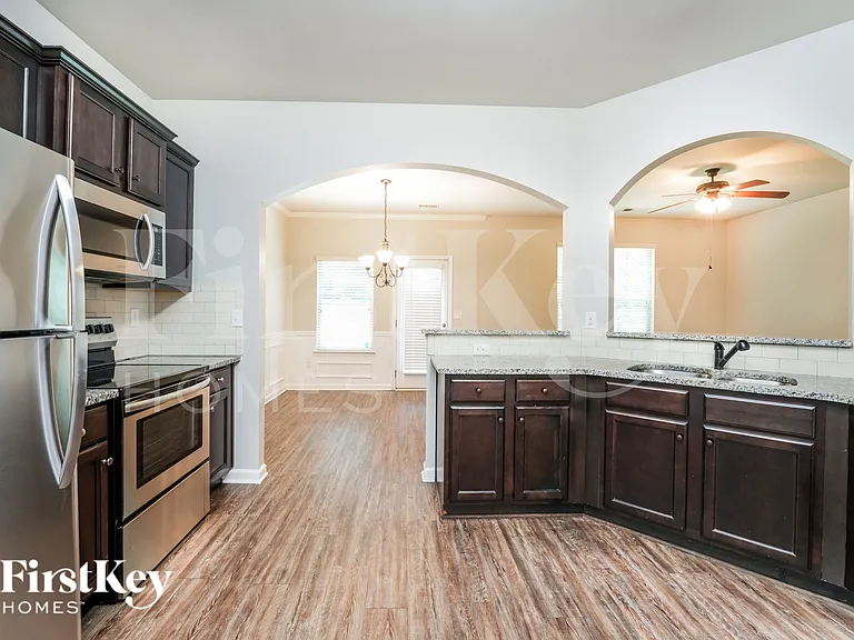 5493 Union Hill Ct — Photo 5