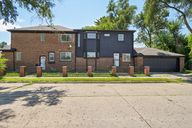 Birwood St-S2807-054.jpg