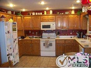 Spacious Kitchen