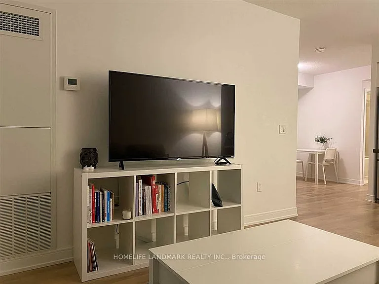 50 Wellesley St E #1905 — Photo 9