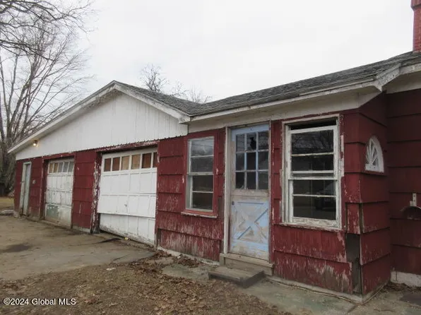 1012 Ridge Road, Queensbury, NY 12804