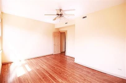 3rd image of 3406 W Carmen Ave APT 1a