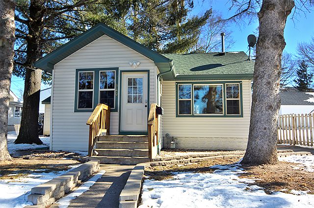 1st image of 940 Jordan Ave