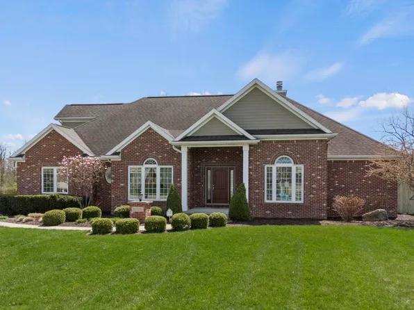 10128 Wilderness Creek Dr, Leo, IN 46765