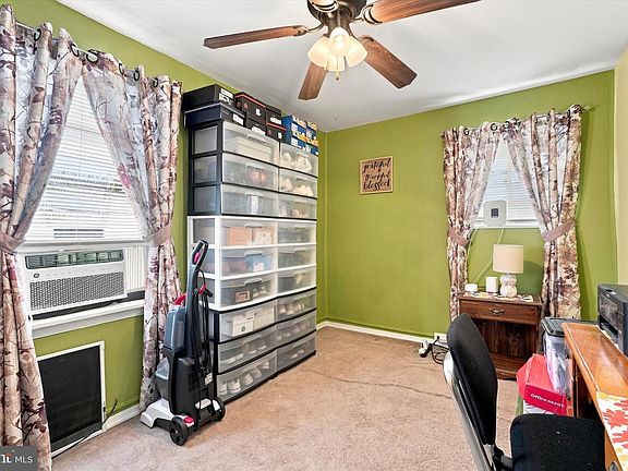 5th image of 2220 E Gordon St