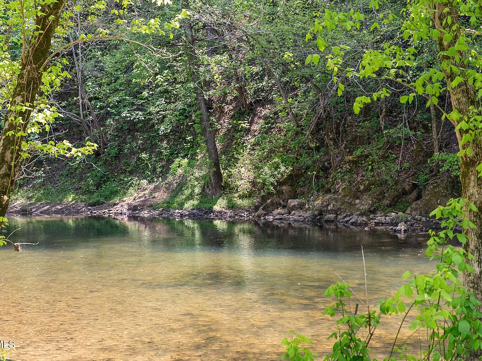 16th image of 2170 Saltville Hwy