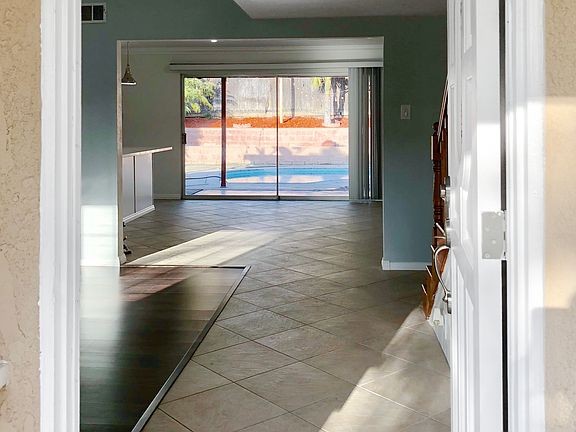 4th image of 11924 Hartdale Ave