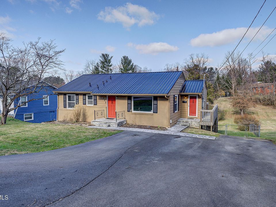 1st image of 913 Lake Dr