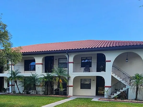 2005 Granada Ct, Lake Wales, FL 33898