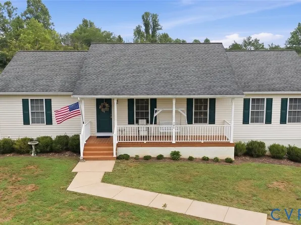 151 Lancaster Ct, Louisa, VA 23093