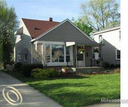 2nd image of 1416 West Blvd
