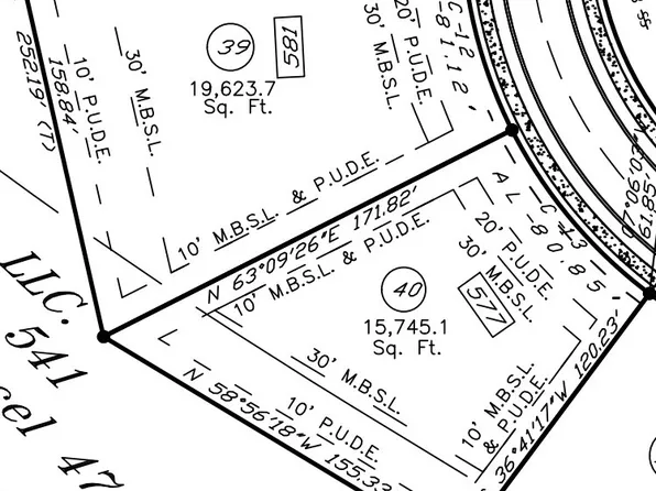581 Emerson Ln, Westmoreland, TN 37186